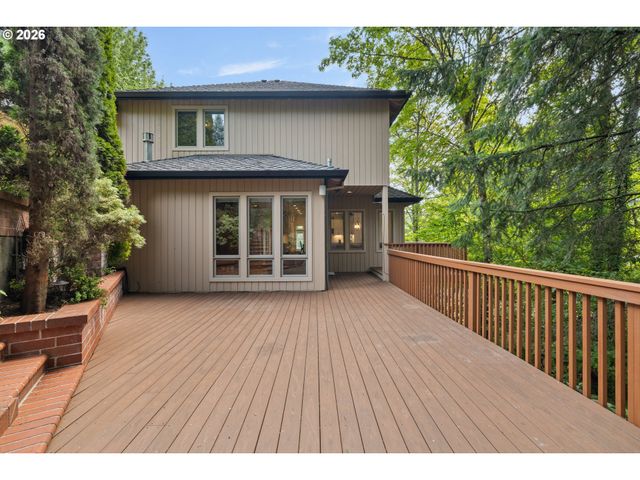 15845 Sw CARDINAL Loop, Beaverton, OR 97007