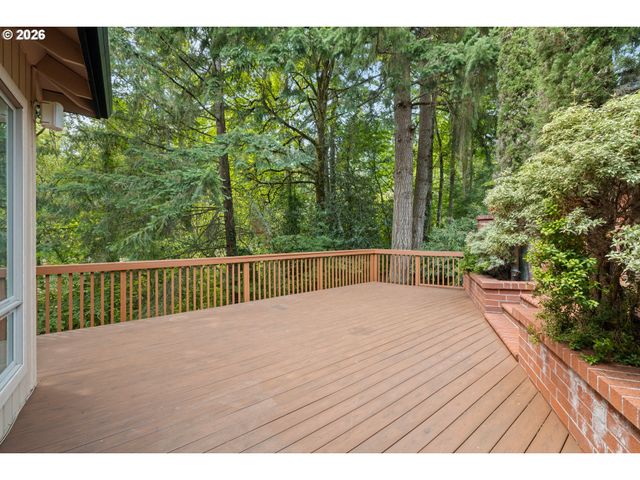 15845 Sw CARDINAL Loop, Beaverton, OR 97007