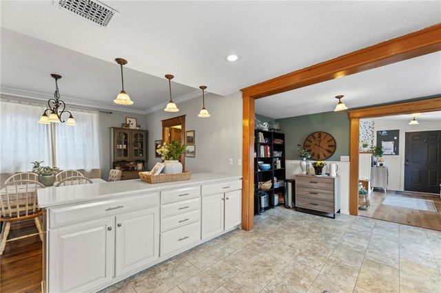 501 E Shawnee Street, Paola, KS 66071