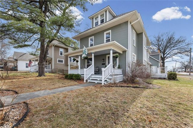 501 E Shawnee Street, Paola, KS 66071