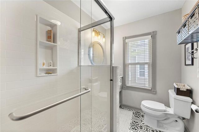 501 E Shawnee Street, Paola, KS 66071