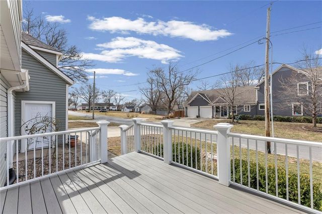 501 E Shawnee Street, Paola, KS 66071