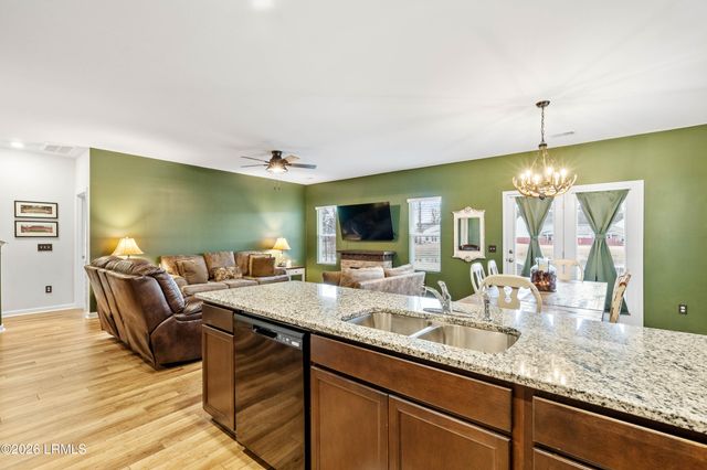 26 Cedarwood Street, Beaufort, SC 29906