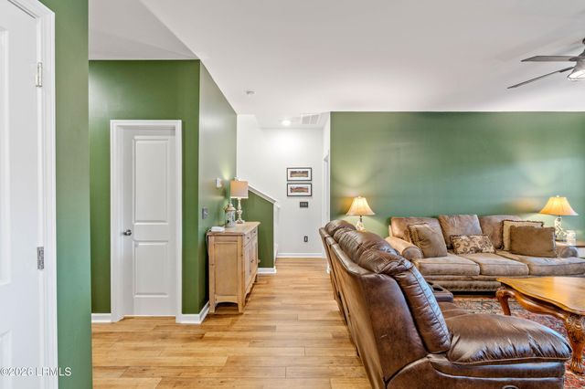 26 Cedarwood Street, Beaufort, SC 29906