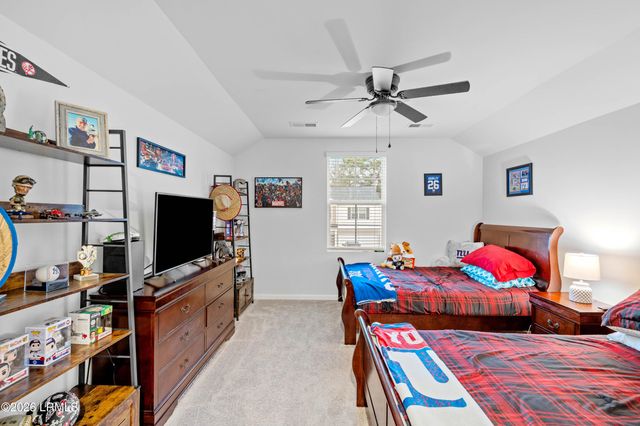 26 Cedarwood Street, Beaufort, SC 29906