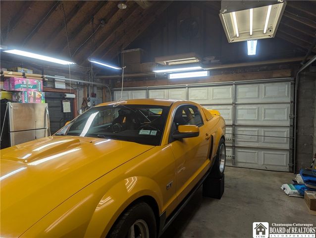 2573 East Middle Road, Sheridan, NY 14136