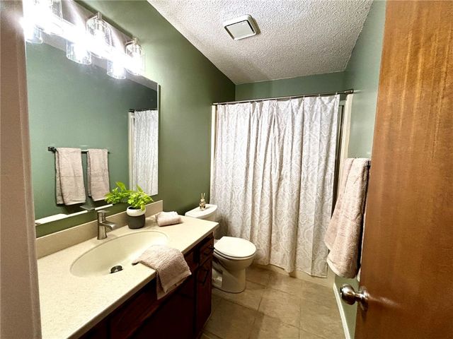 202 Eames Avenue, Springdale, AR 72764