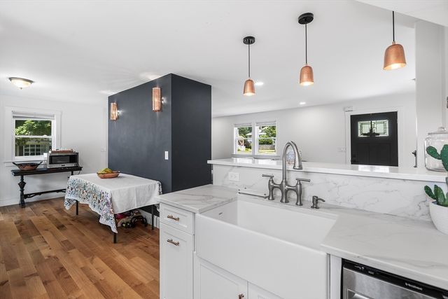 342 Franklin St, Framingham, MA 01702