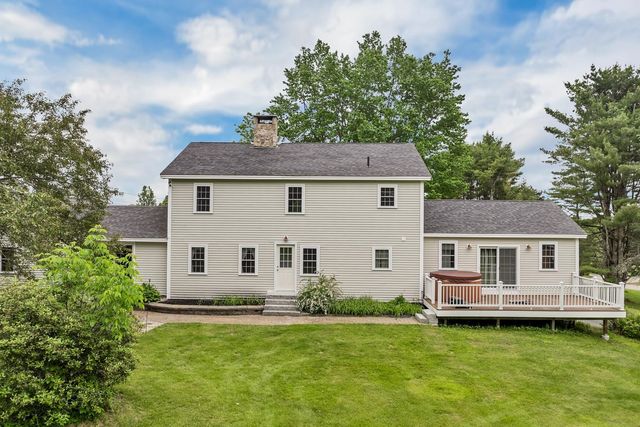 26 Hilltop Drive, Wakefield, NH 03872