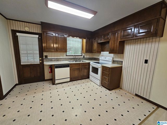 4349 OAK STREET, Pinson, AL 35126