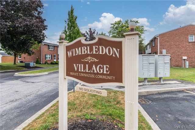 52 Wimbledon Lane, West Seneca, NY 14224