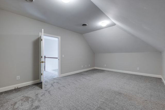 127 Country Hills Dr, Hendersonville, TN 37075