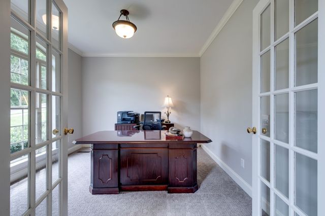 127 Country Hills Dr, Hendersonville, TN 37075