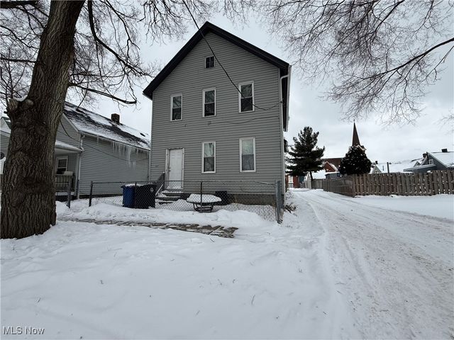 4217 Hyde Avenue, Cleveland, OH 44109