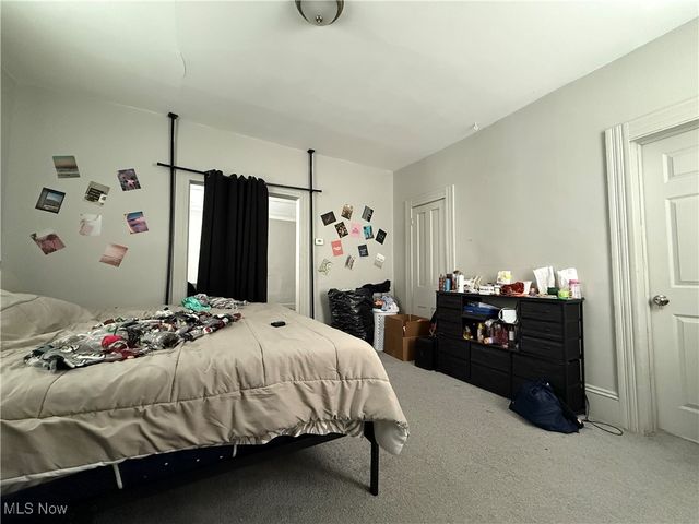 4217 Hyde Avenue, Cleveland, OH 44109