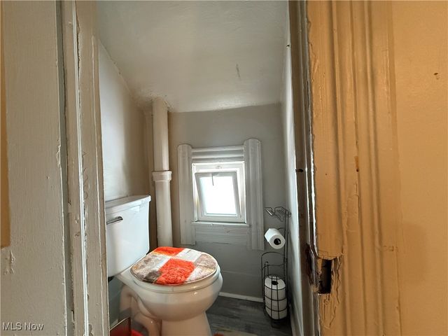 4217 Hyde Avenue, Cleveland, OH 44109