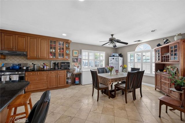 5621 Vonnie Ln, Cypress, CA 90630