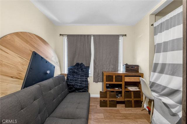 5621 Vonnie Ln, Cypress, CA 90630