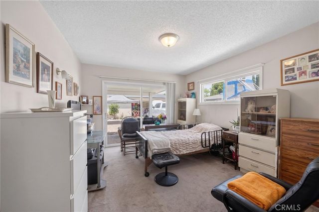 5621 Vonnie Ln, Cypress, CA 90630