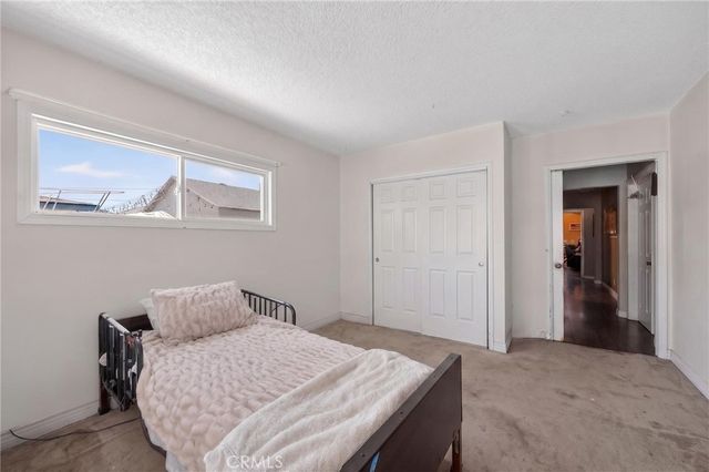 5621 Vonnie Ln, Cypress, CA 90630