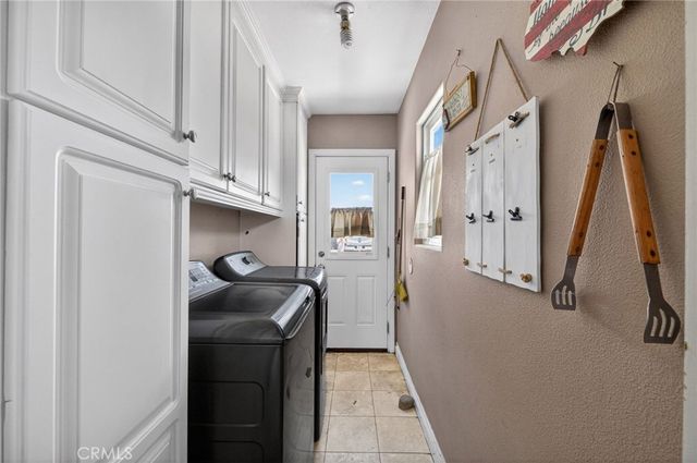 5621 Vonnie Ln, Cypress, CA 90630