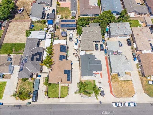 5621 Vonnie Ln, Cypress, CA 90630