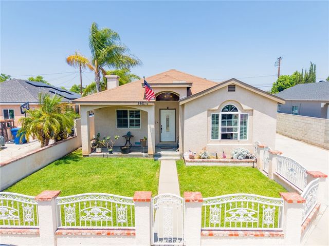 5621 Vonnie Ln, Cypress, CA 90630
