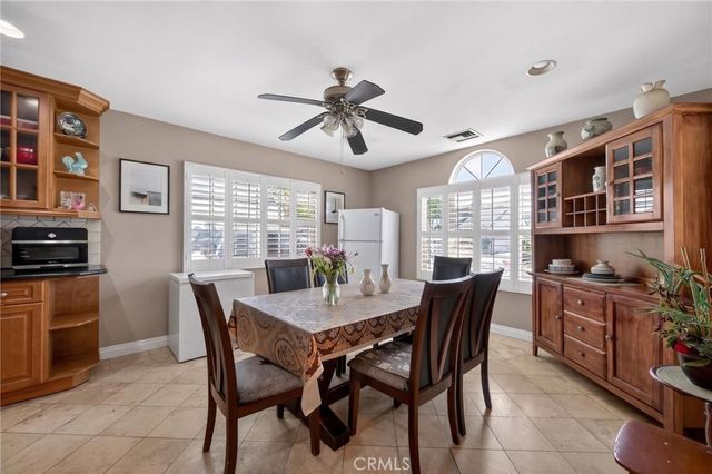 5621 Vonnie Ln, Cypress, CA 90630