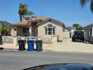 5621 Vonnie Ln, Cypress, CA 90630