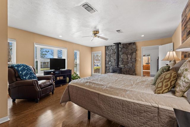 513 W Mclain Drive, Sherman, TX 75092