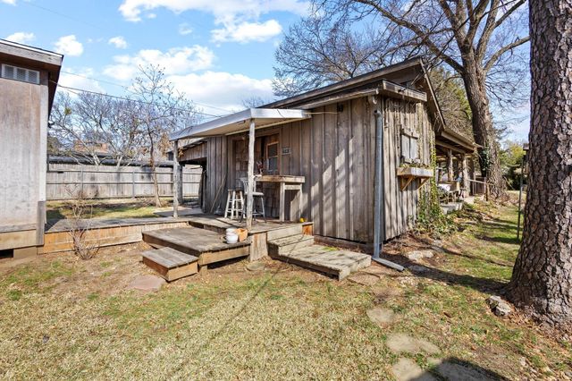 513 W Mclain Drive, Sherman, TX 75092