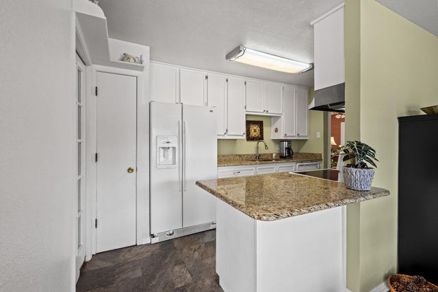 513 W Mclain Drive, Sherman, TX 75092