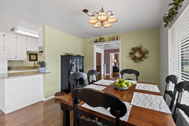 513 W Mclain Drive, Sherman, TX 75092