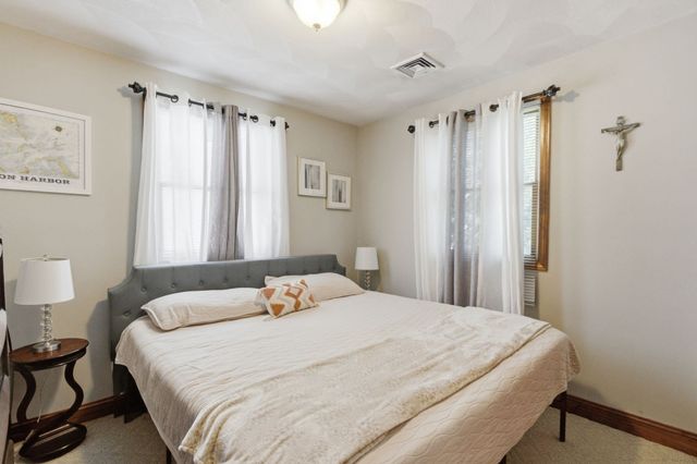 35 Triton Ave, Winthrop, MA 02152