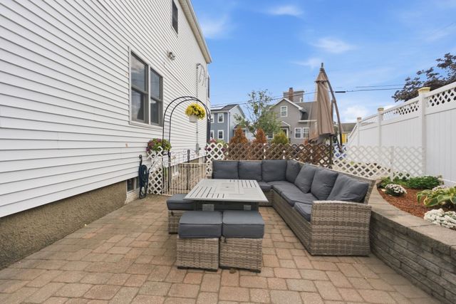 35 Triton Ave, Winthrop, MA 02152