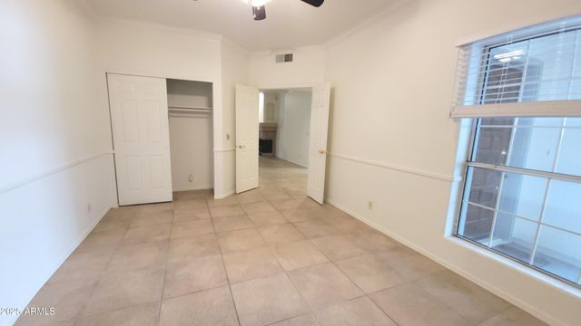 5200 S LAKESHORE Drive 119, Tempe, AZ 85283