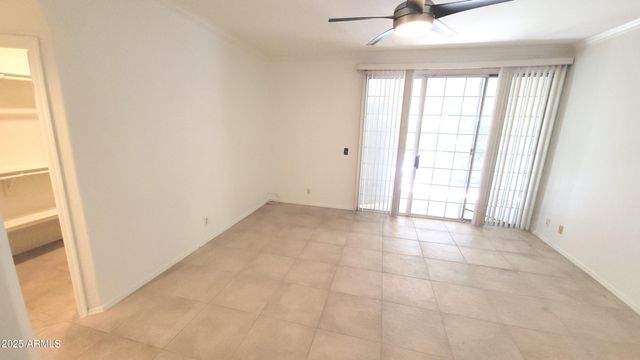 5200 S LAKESHORE Drive 119, Tempe, AZ 85283