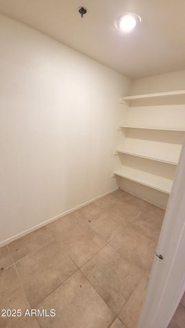 5200 S LAKESHORE Drive 119, Tempe, AZ 85283