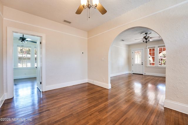 7406 LAURA Street N, Jacksonville, FL 32208