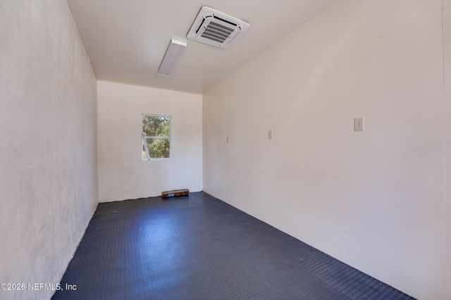 7406 LAURA Street N, Jacksonville, FL 32208