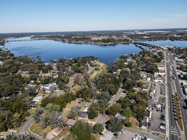 7406 LAURA Street N, Jacksonville, FL 32208