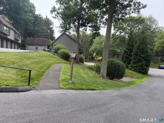 399 Heritage Village B, Southbury, CT 06488