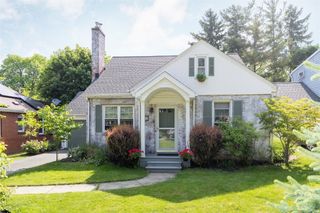 486 Mount Vernon Road, Amherst, NY 14226