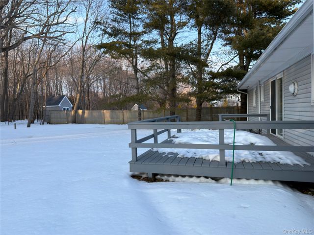 1000 Gin Lane, Southold, NY 11971