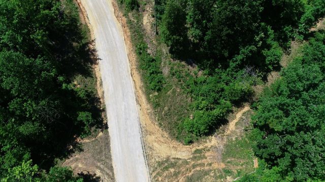 820 Overlook Trl, Stewart, TN 37175