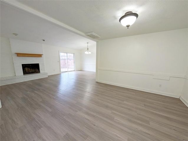 3301 Oakbrook Drive, Del City, OK 73115