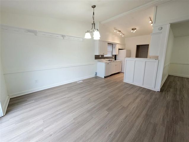 3301 Oakbrook Drive, Del City, OK 73115