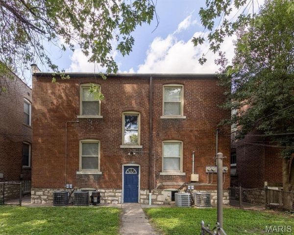 4614 Shenandoah Avenue, St Louis, MO 63110