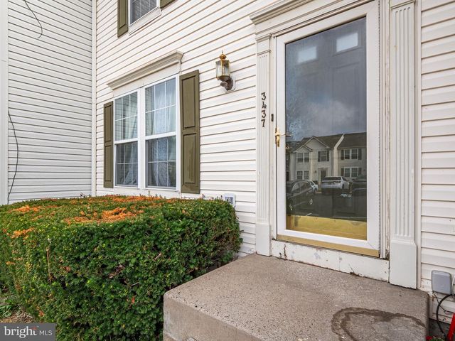 3437 WESTVIEW DR, Perkiomenville, PA 18074
