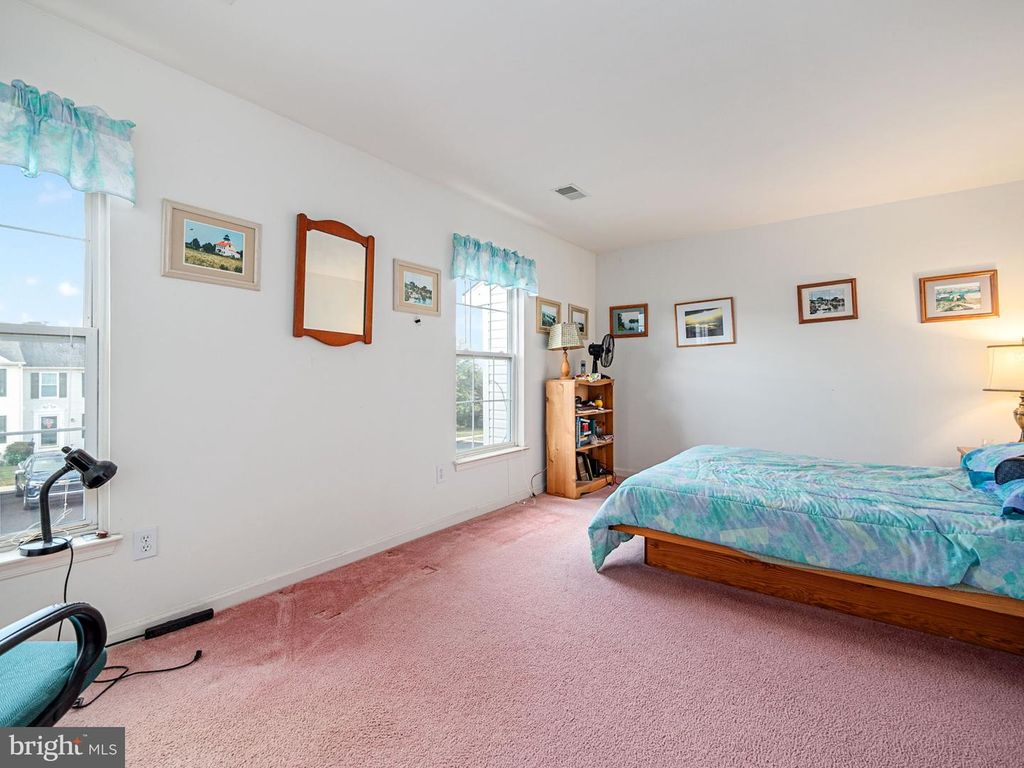 3437 WESTVIEW DR, Perkiomenville, PA 18074